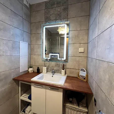 Edmond Apartment-highspeed-internet-free! Апартаменты