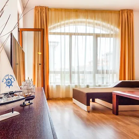 Апартаменты Edmond Apartment-highspeed-internet-free! *