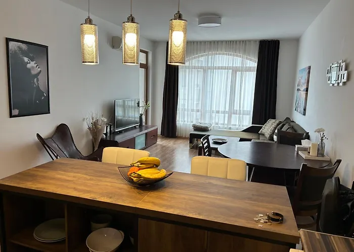 Apartament Edmond Apartment-highspeed-internet-free!
