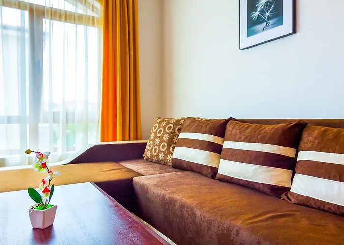 Apartament Edmond Apartment-highspeed-internet-free! Aheloy